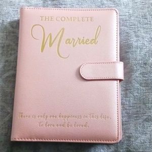 The Complete Wedding Planning Journel 🩷 💍